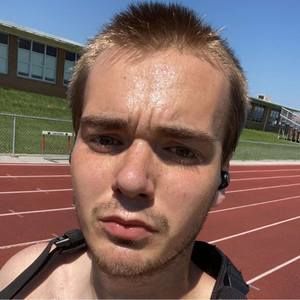 Meet your Posher, Adrian